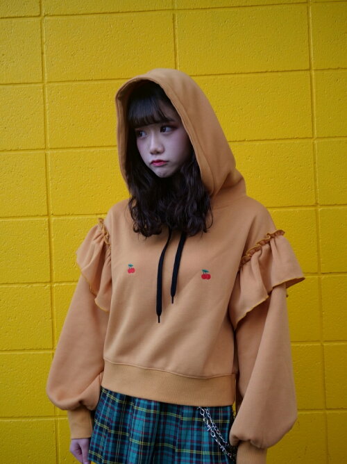 佐藤そるとの服やパーカーが気になる！事務所や本名と高校も調査‼